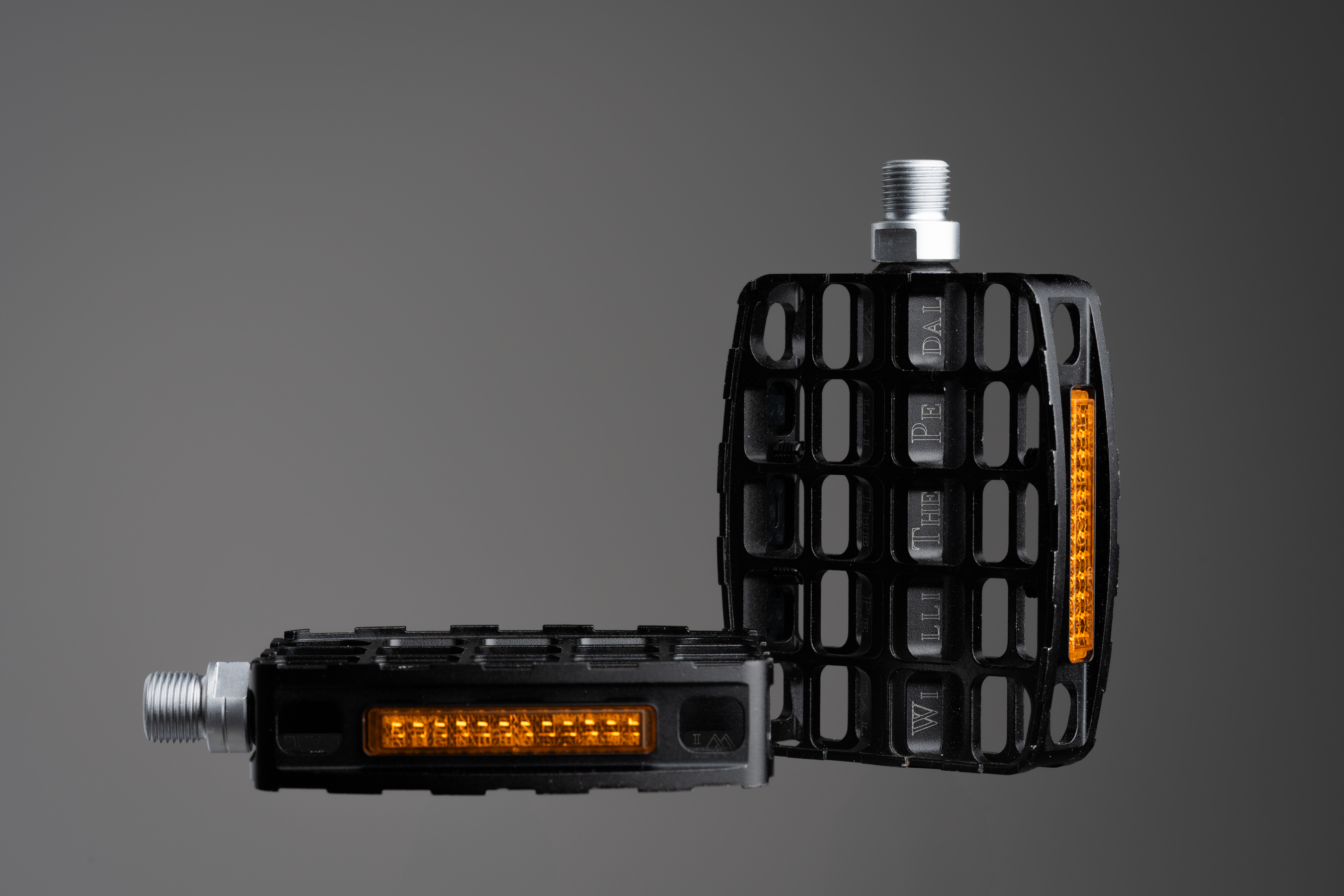 Willi The Pedal Black