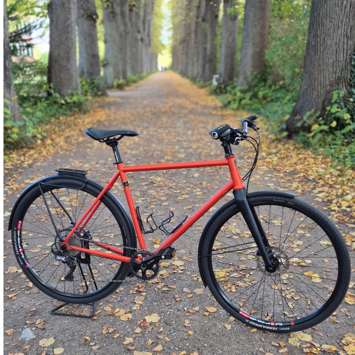 Herkelmann Leo Gravelbike Flatbar Vorführrad Orange Matt Herkelmann Leo Gravelbike Flatbar Vorführrad Orange Matt